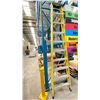 Image 1 : FEATHERLITE 10' FIBREGLASS STEP LADDER
