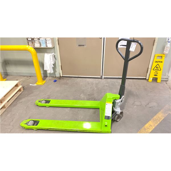 GREEN 5500 POUND PALLET DOLLY
