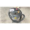 Image 1 : 2 VACUUMS. SHOP-VAC SVX2 AND MAXIM 30L NO ATTACHMENTS