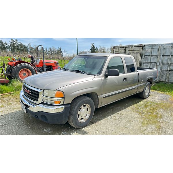 2003 GMC SIERRA, 4DR CREW CAB REAR HINGED DOORS PU, GREY VIN 1GTEC19V53Z326300