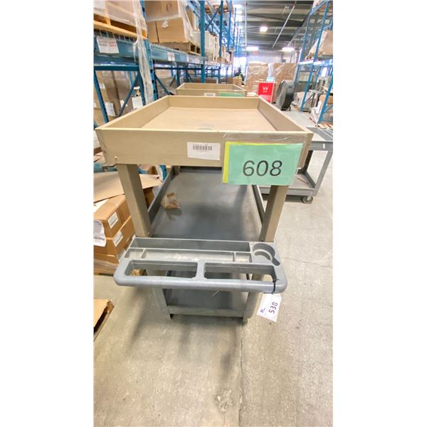 RUBBERMAID CART WITH CUSTOM RISER