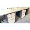 Image 2 : GROUP OF 4 X 60X30" OFFICE DESK WITH DRAWER PEDESTALS