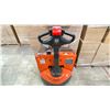 Image 2 : TOYOTA POWER PALLET DOLLY MODEL 7HBW23. 4500 LB CAPACITY  BUILT IN CHARGER,