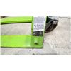 Image 2 : GREEN 5500 LB PALLET DOLLY