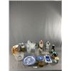 Image 1 : Lot Of Vintage Décor - Crystal, Porcelain Jugs, Asian Figurines & More