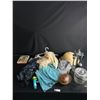 Image 1 : Largee Lot of Various Vintage Collectibles, Including Carnival Glass Hen on Nest