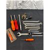 Image 1 : Assorted Snap-On hand tools