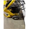 Image 4 : Karcher 2400 PSI Pressure washer