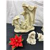 Image 2 : Assorted Nativity Scene/Decor
