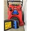Image 3 : Toro Power Clear Snowblower