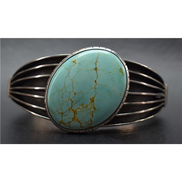 NAVAJO BRACELET (L. CHEE )