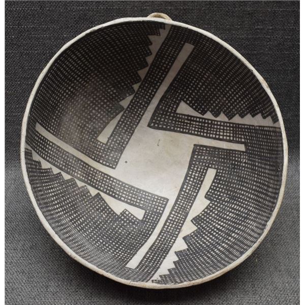 ANASAZI POTTERY BOWL
