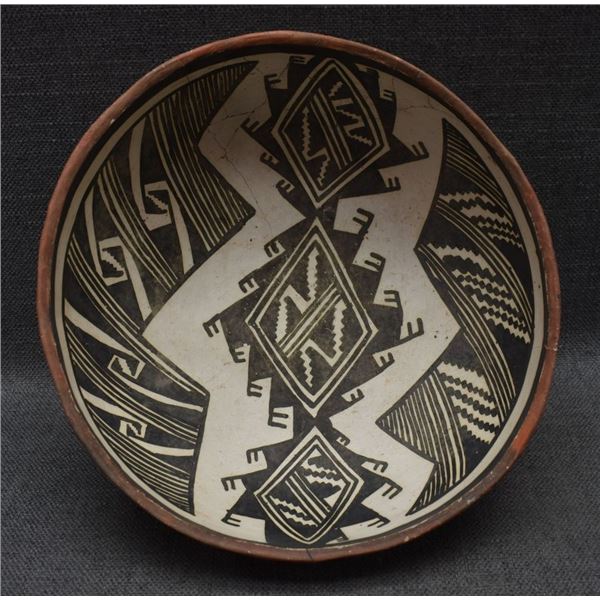 ANASAZI POTTERY BOWL