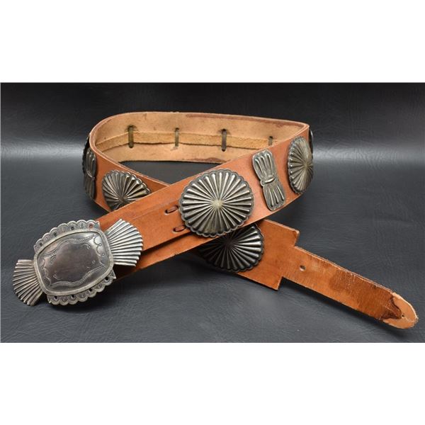 NAVAJO CONCHO BELT