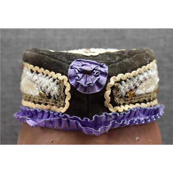 IRIQOUSE/MOHAWK BEADED GLENGARRY HAT