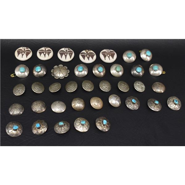NAVAJO AND ACOMA BUTTONS (W ARAGON)