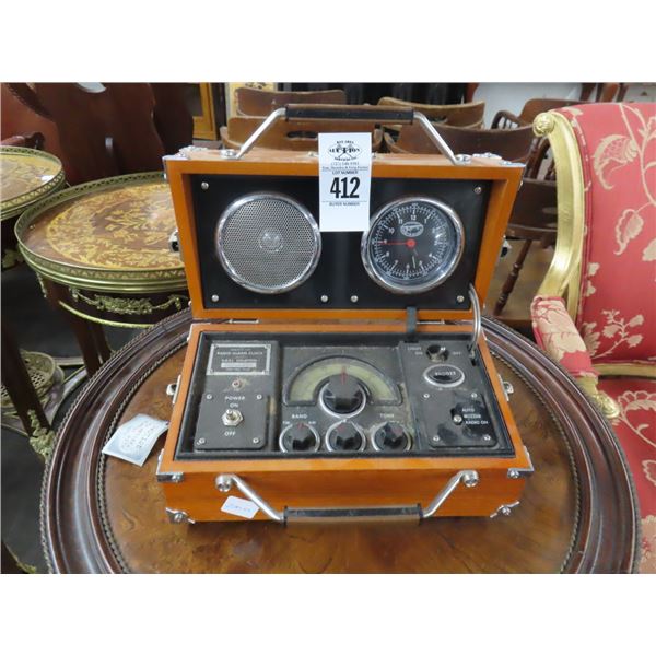 Radio Alarm Clock Vintage Style
