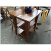 Image 1 : Oak Mission Style End Table