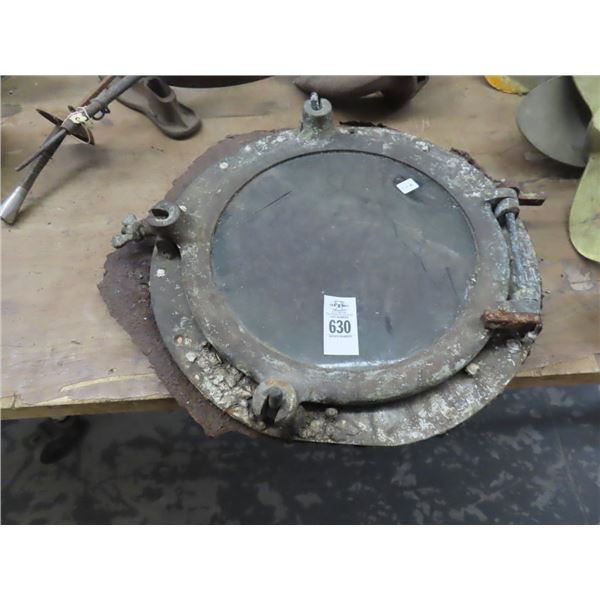 Antique Ship Porthole Titanic  ?