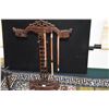 Image 2 : BRUSHES & BRUSH STANDS (8 PCS)