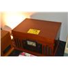 Image 1 : REPRODUCTION RADIO/CD/TURNTABLE & CASSETTE PLAYERS (NEEDS WORK) (2 PCS)