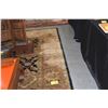 Image 2 : ORIENTAL WOOL CARPET IN THE MANNER OF AGRA OR JAIPUR STYLE (112" X 140")