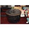 Image 3 : JAPANESE BRONZE BRAZIER & TEA CEREMONY WATER VESSEL (2 PCS) (DOES NOT INCLUDE STAND)