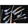 Image 3 : CHINESE NAIL SHIELDS, HAIR PINS & PIPE (11 PCS)