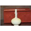 Image 2 : CHINESE MINIATURE PORCELAIN VASE W/GRAPE MOTIF W/BOX (4 3/4")