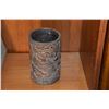 Image 2 : BRUSH POT & BRUSHES (8 PCS)