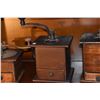 Image 3 : COFFEE GRINDERS (3 PCS)