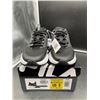 Image 2 : Fila Men’s Running Shoes, Size US 8, Black/White