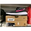 Image 1 : Nike Revolution 6 Flyease Youth Running Shoes Black/Pink Size 3Y