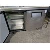 Image 4 : True TSSU-48-12 Commercial Refrigerated Prep Table with Dual Doors & Accessories 48″Wx30[x=