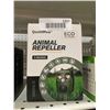 Image 2 : QueenMew Eco-Friendly Ultrasonic Animal Repeller With 3 Modes