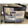 Image 3 : Novaforn Soothing Cool Plus Gel Memory Foam Mattress Topper, Queen Size