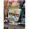 Image 1 : CASE LOT – Hershey’s Cookies ‘n’ Creme Drops Pastilles, 7 x 104 
