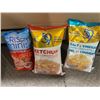 Image 2 : CASE LOT – Lot of Assorted Chips / Snacks.
