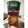 Image 2 : CASE LOT – Knorr Thai Red Curry Rice Noodle Cups 7x69g