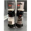 Image 1 : OXO SoftWorks Salt and Pepper Grinders with Contoured Design