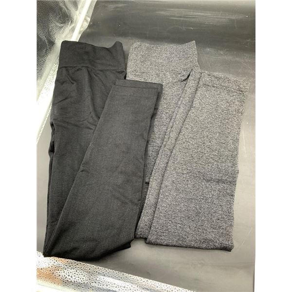 Set of 2  Women’s Leggings in Black & Grey Size M/M by Lemon