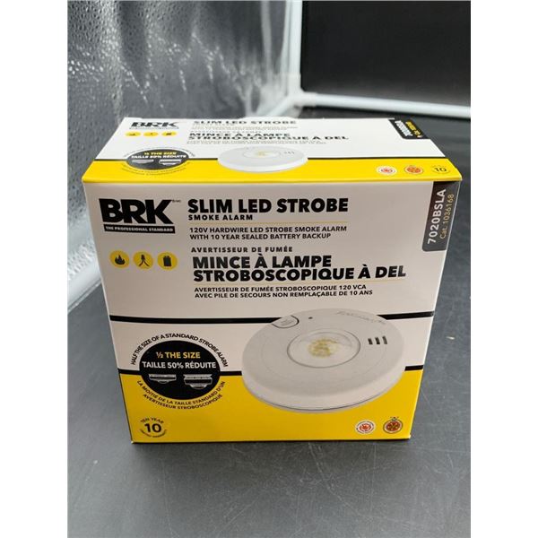 BRK Slim LED Strobe Smoke Alarm Model 7020BSLA with 10-Year Backup