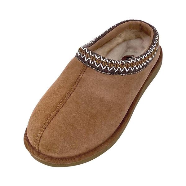 Tan Shearling Slip-On Shoes – Size 7 (Men) 8 (Ladies) – Item 7771737