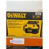 Image 2 : DeWALT DCV581H 20V Cordless/Corded Wet-Dry HEPA Vacuum