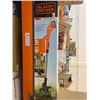 Image 2 : Black+Decker 20V Max Lithium Ion 10-Inch String Trimmer/Edger