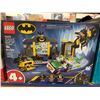 Image 2 : LEGO Set 76272 The Batcave with Batman Batgirl and Joker 184 Pieces