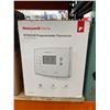 Image 2 : Honeywell Home RTH221B Programmable Thermostat