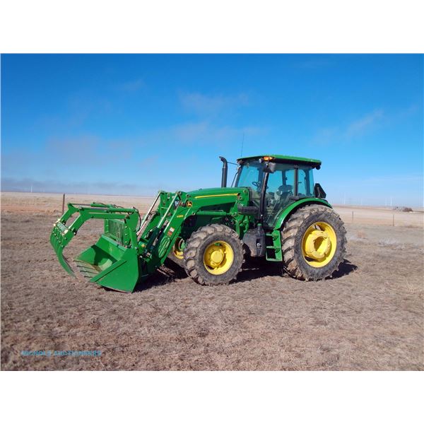 2020 John Deere Model 6135E