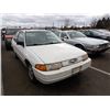 Image 2 : 1996 Ford Escort