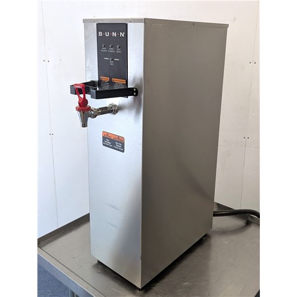 Bunn H10 Bunn-O-Matic 24 Gallon Hot Water Dispenser|TY18/MR2-1